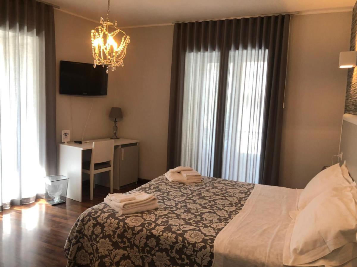 B&B Elios Rooms Катания Экстерьер фото